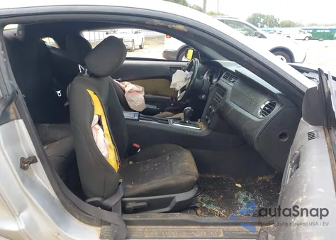 2014 Ford Mustang V6 from USA, damaged, VIN 1ZVBP8AM1E5264534